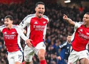 爱游戏大厅-格罗塞托攻防兼备，助球队稳固中游位置