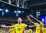 爱游戏下载-足球场上的精彩竞技，震撼人心