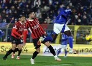 爱游戏娱乐-包含费拉里主意兇砲，AC米兰胜對手的词条