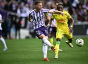 爱游戏-南特客场不敌图卢兹，遭遇连败困境