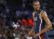 爱游戏下载-NBA球星技术精湛，比赛节奏紧张紧凑