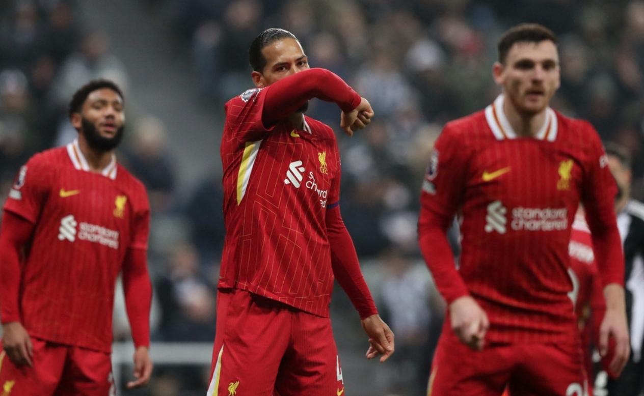 曼联客场失利，积分滑落不保