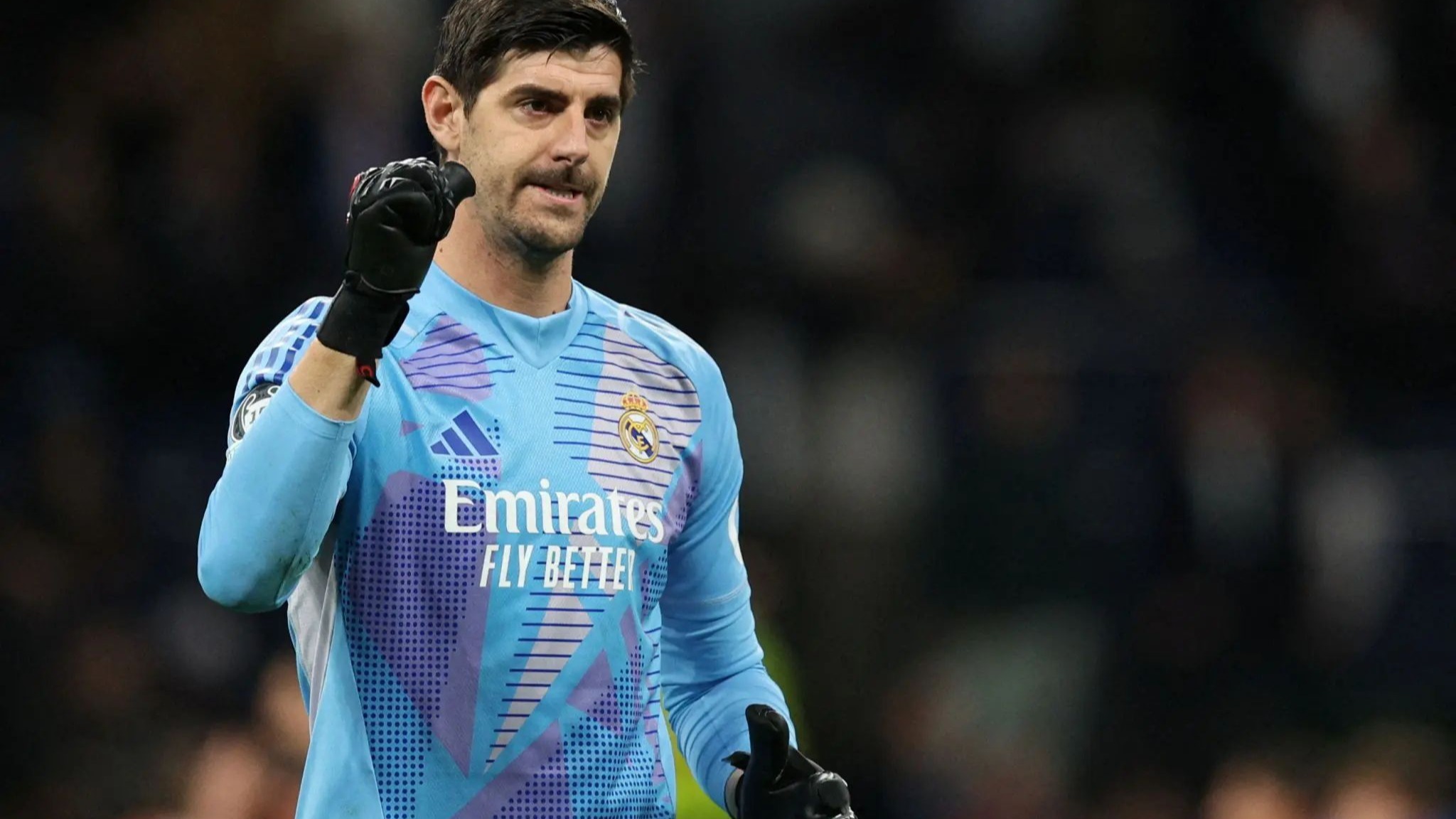 关于皇马前锋赞扬对手技术高超，大胆展望未来的信息