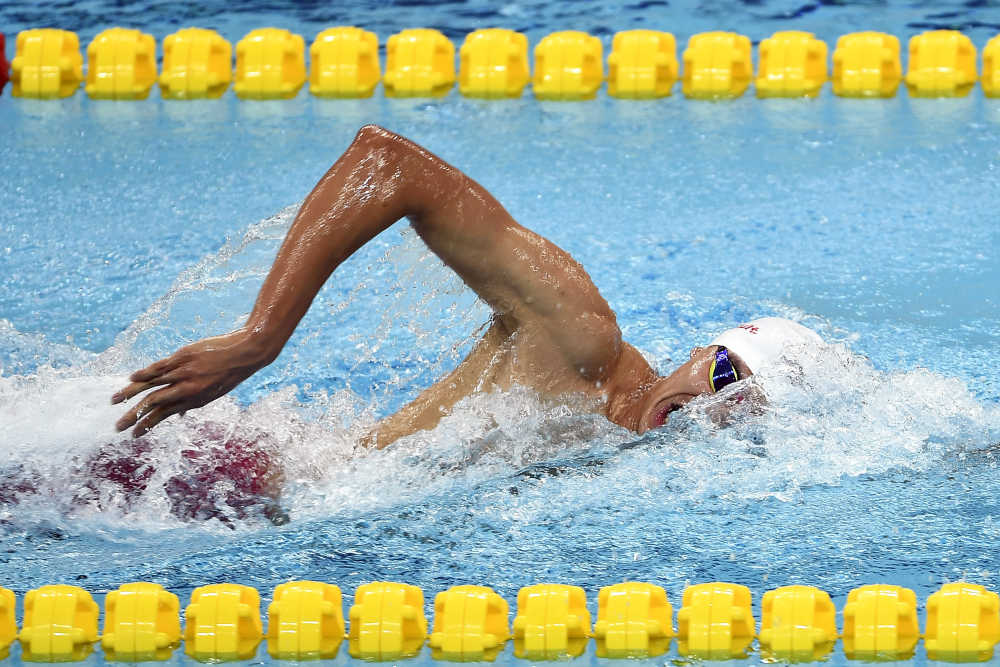 贵州游泳选手出色发挥，刷新纪录