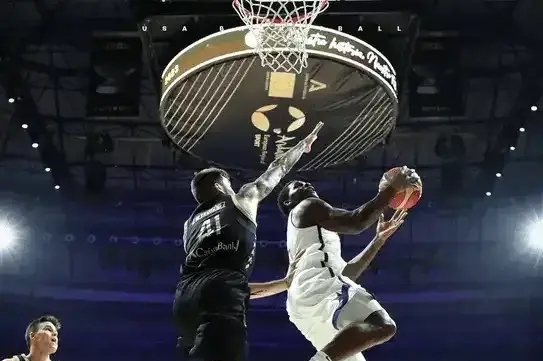 挪威男篮大胜晋级，实力不俗