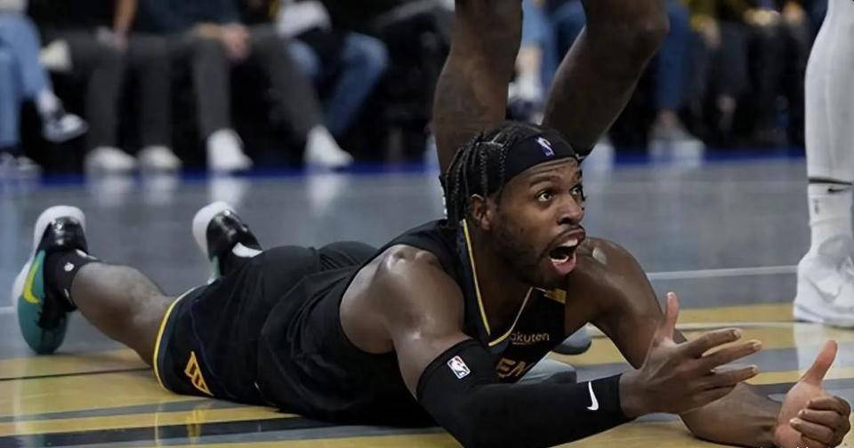 包含首发大将风采出众，球队斩获晋级战果的词条