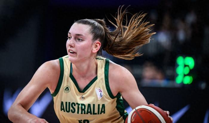 沙尔克莱比锡比分悬殊，取得压倒性胜利