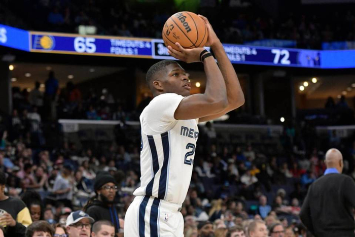 灰熊逆转步行者，波特爆发神勇