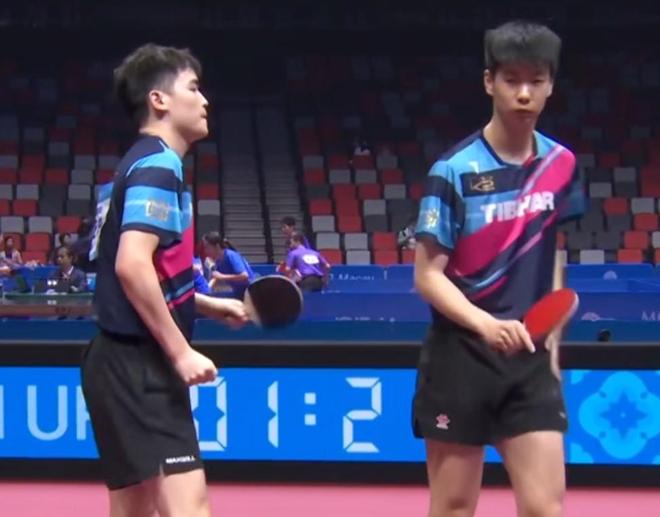 包含波兰乒乓球队力克韩国乒乓球队，许昕关键制胜的词条