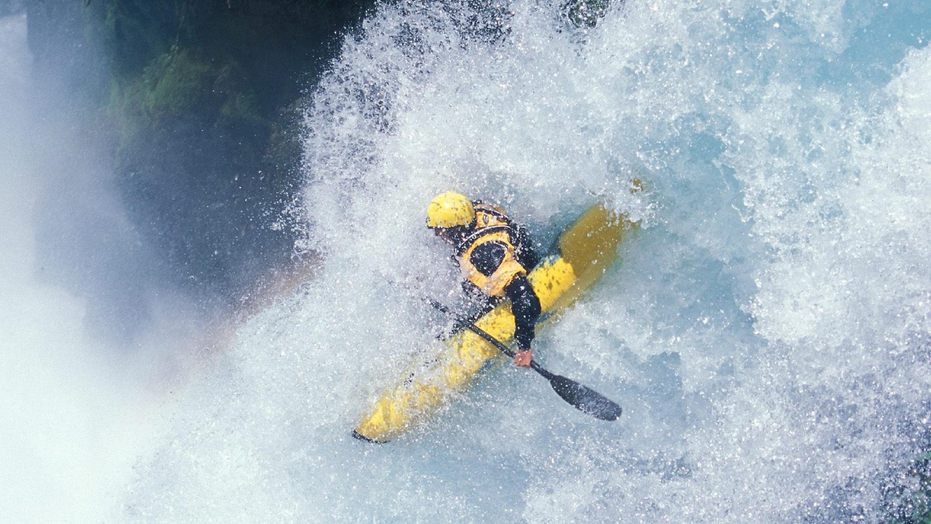 英雄主义不朽，阿尔卡拉斯如何用联合杯胜利，超越澳网的孤岛