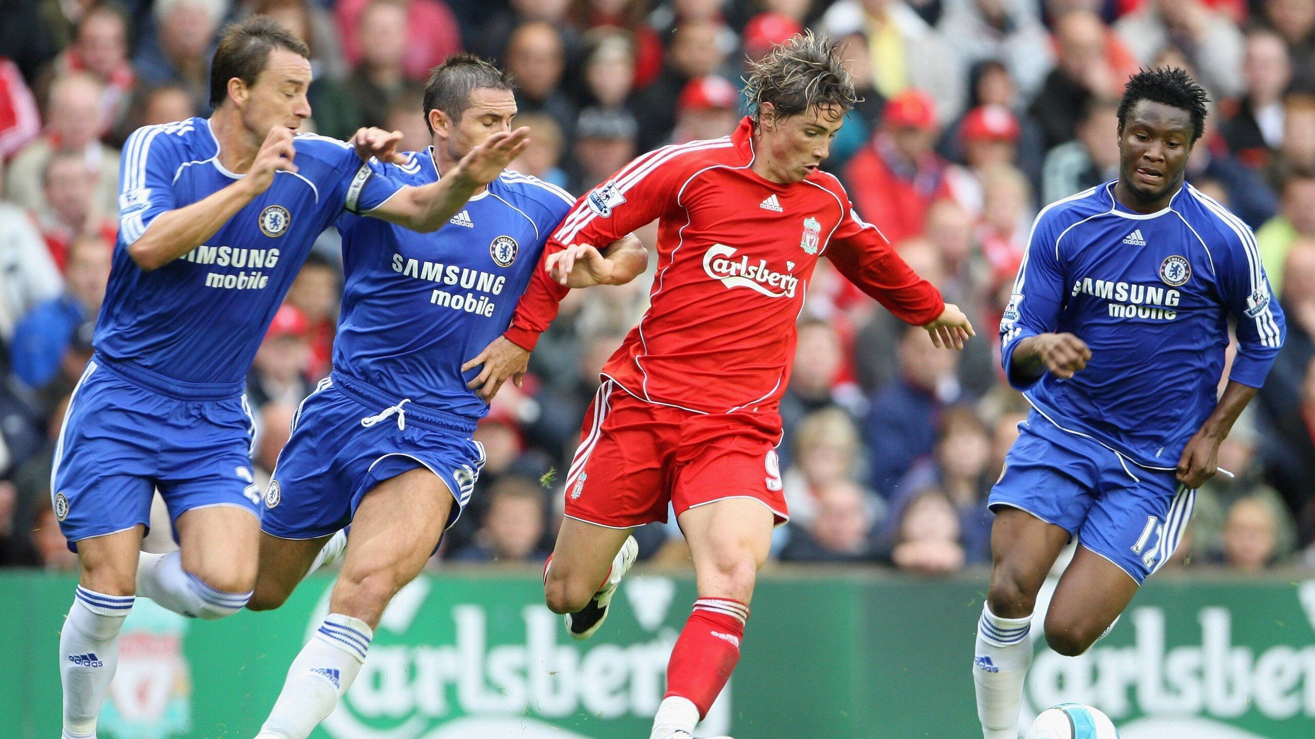 极速之巅的独舞者，阿隆索以一人之力，将迈凯伦的蓝色狂想刻入雷诺的黄昏